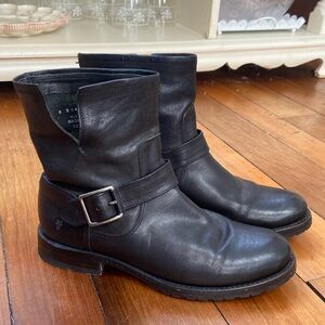 Frye Veronica Bootie